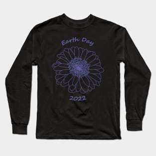 Very Peri Daisy for Earth Day 2022 Long Sleeve T-Shirt